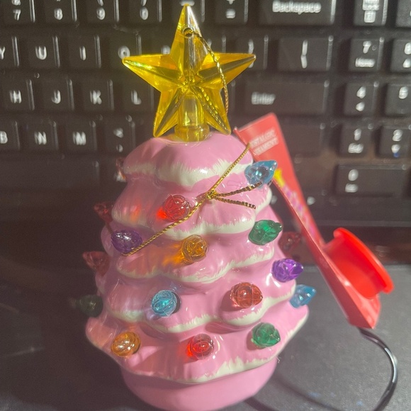 NWT Mini ceramic pink tree